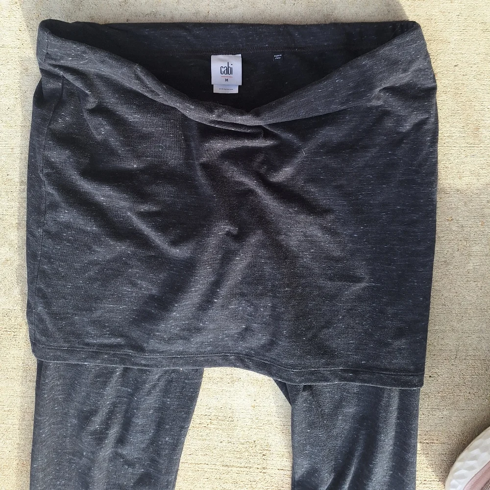 EUC *CAbi M'Leggings 3 PAIRS Skirted LEGGINGS - Picture 8 of 13